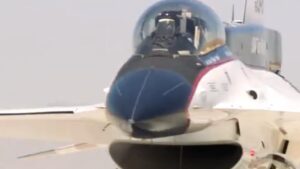 VISTA X-62A - US Air Force - Primo aereo militare pilotato con l'intelligenza artificiale