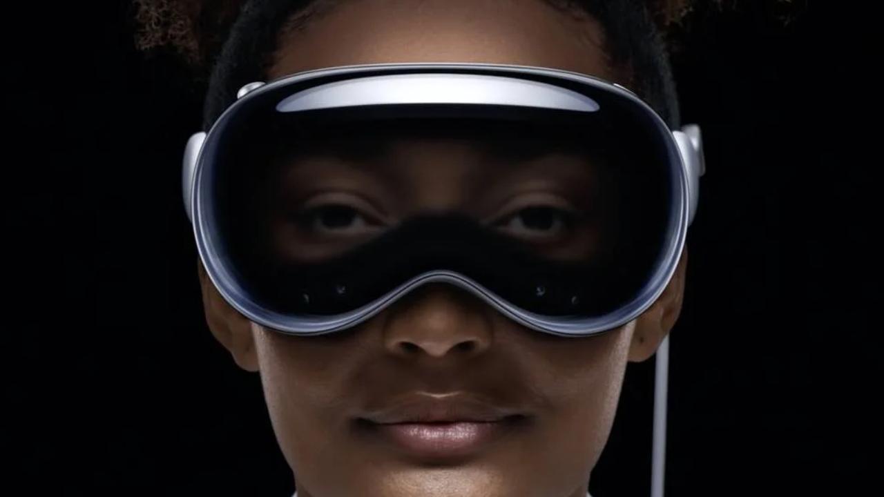 11Apple Vision Pro